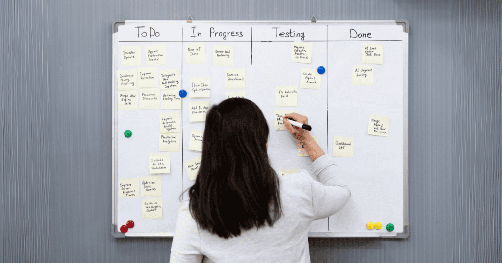 Top Continuous Improvement Tools and Techniques for Modern Manufacturing - 3. Kanban
